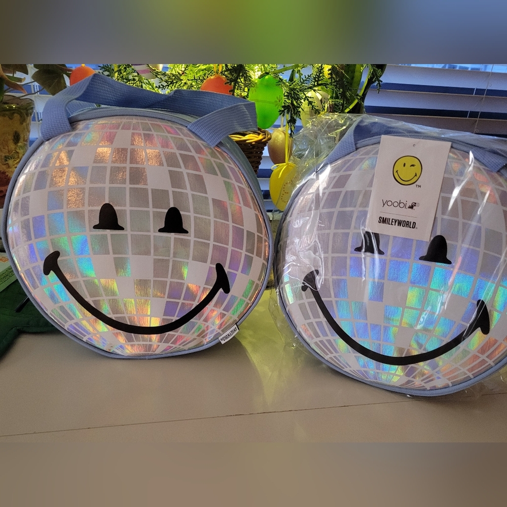 Yoobi Set Of 2 Holographic Silver Disco Smiley Lunch Bag